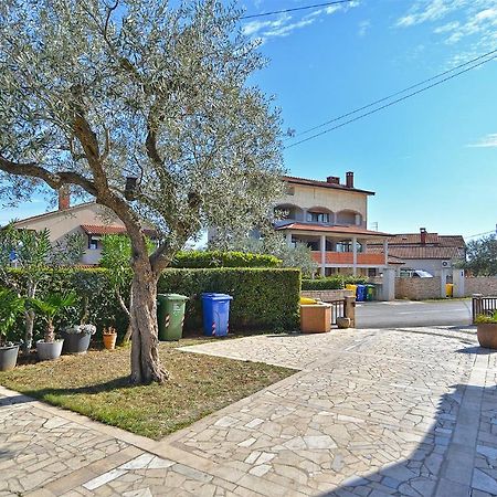 Apartments Ana 379 Rovinj Buitenkant foto