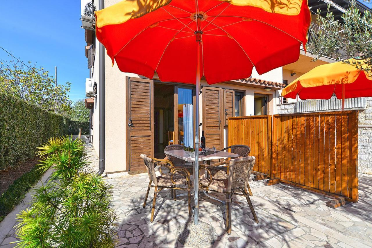 Apartments Ana 379 Rovinj Buitenkant foto