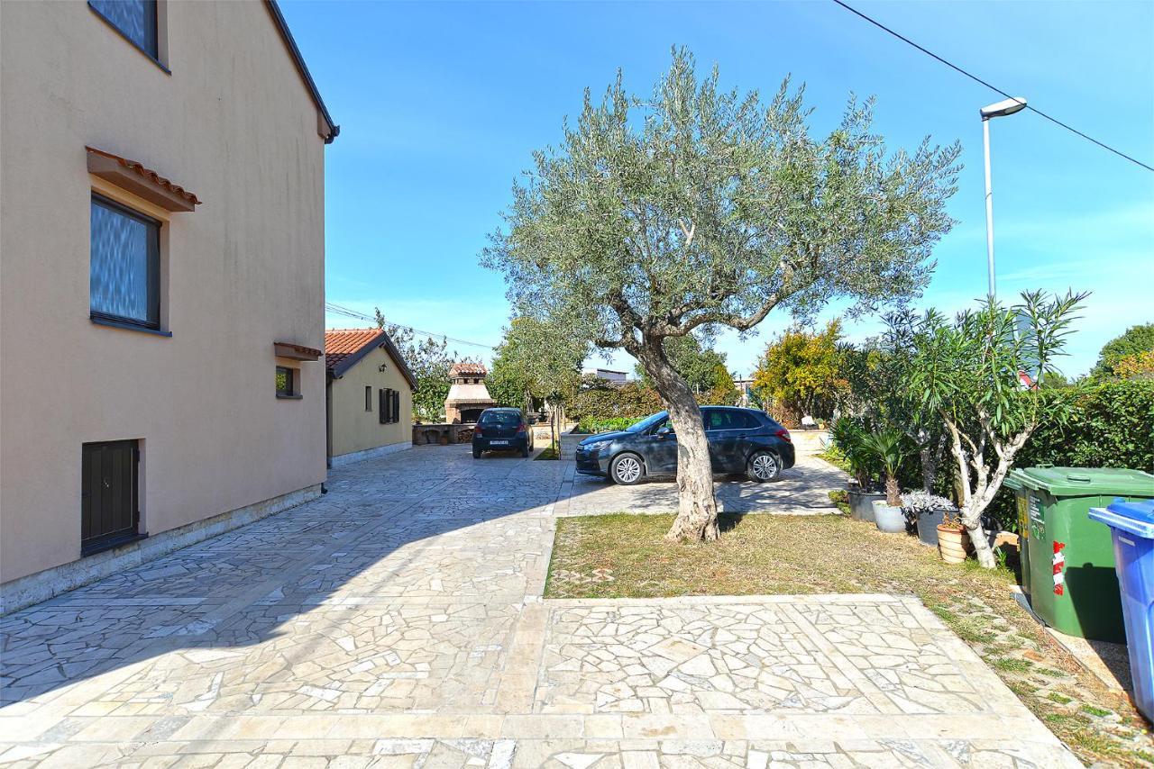 Apartments Ana 379 Rovinj Buitenkant foto
