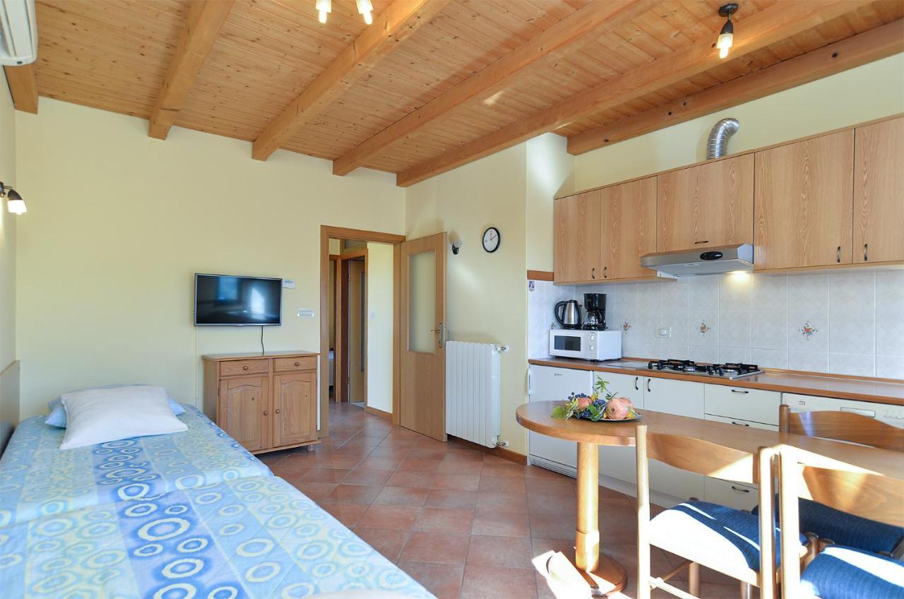 Apartments Ana 379 Rovinj Buitenkant foto