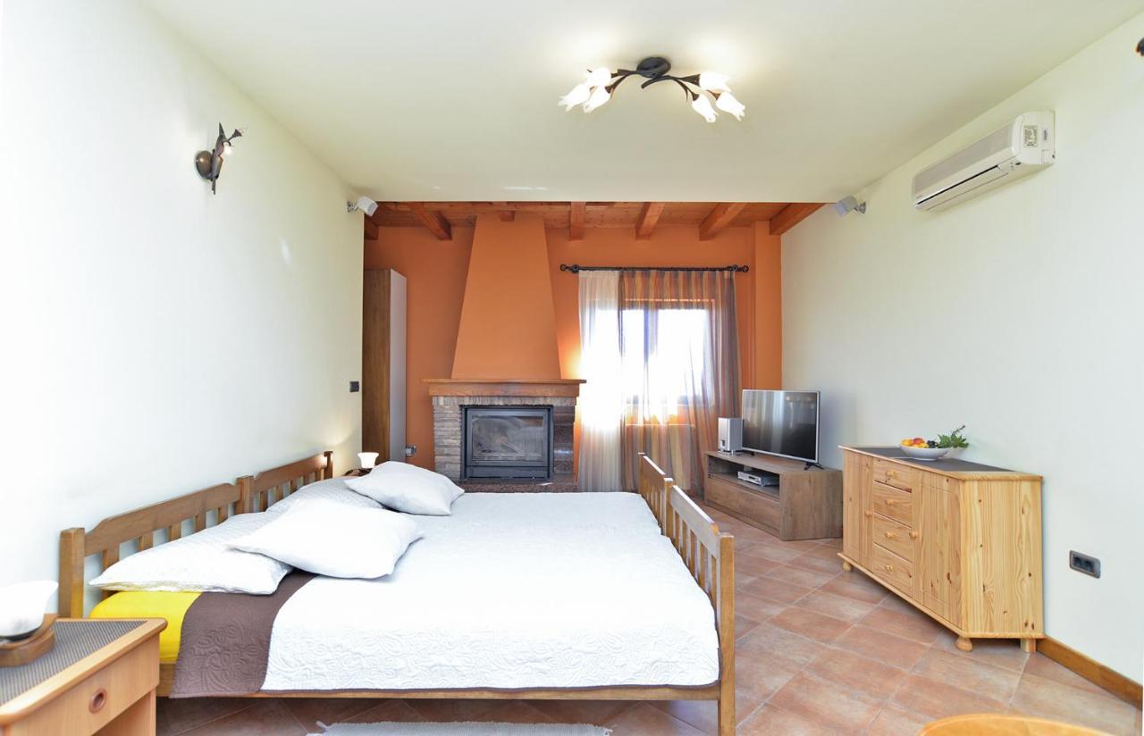 Apartments Ana 379 Rovinj Buitenkant foto