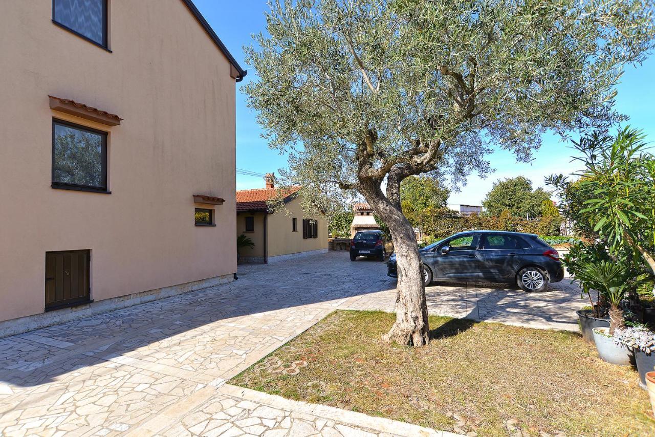 Apartments Ana 379 Rovinj Buitenkant foto