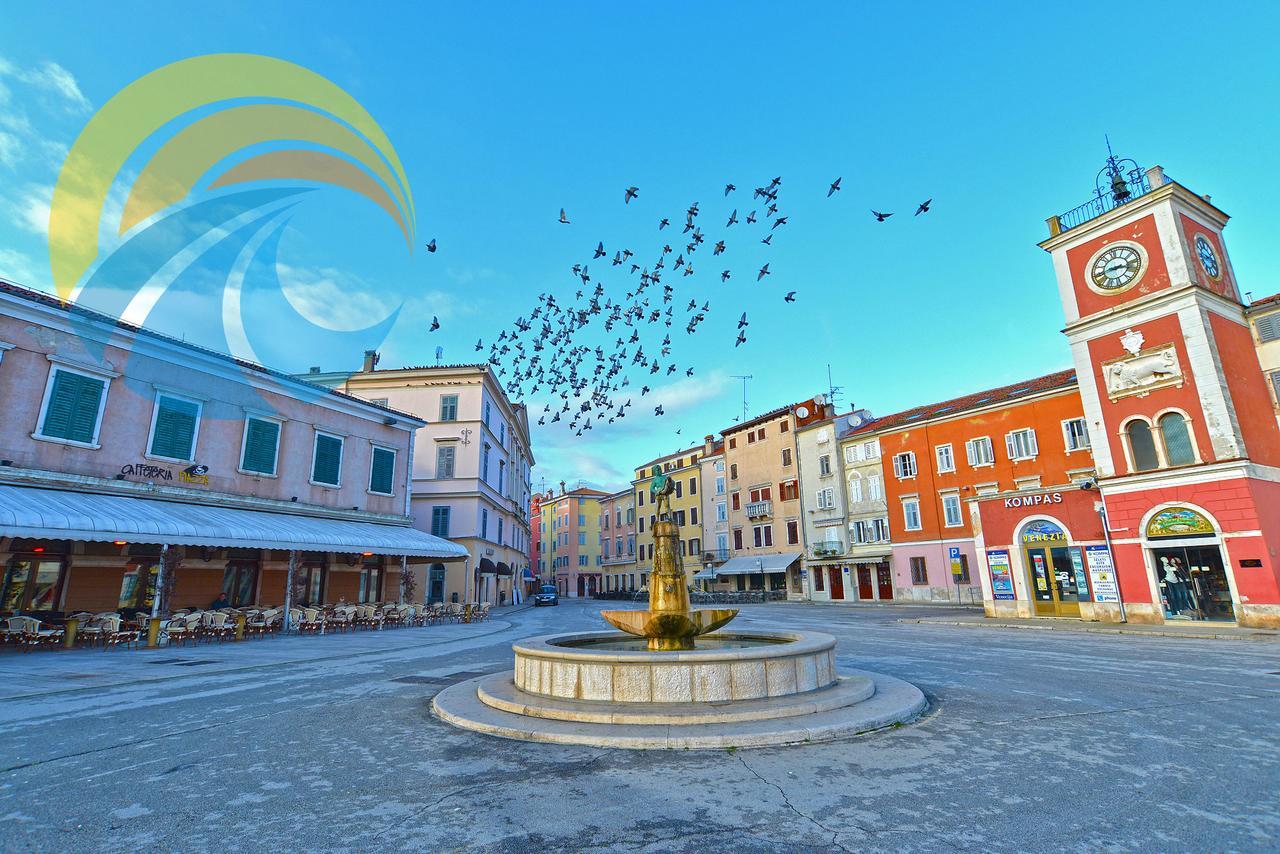 Apartments Ana 379 Rovinj Buitenkant foto